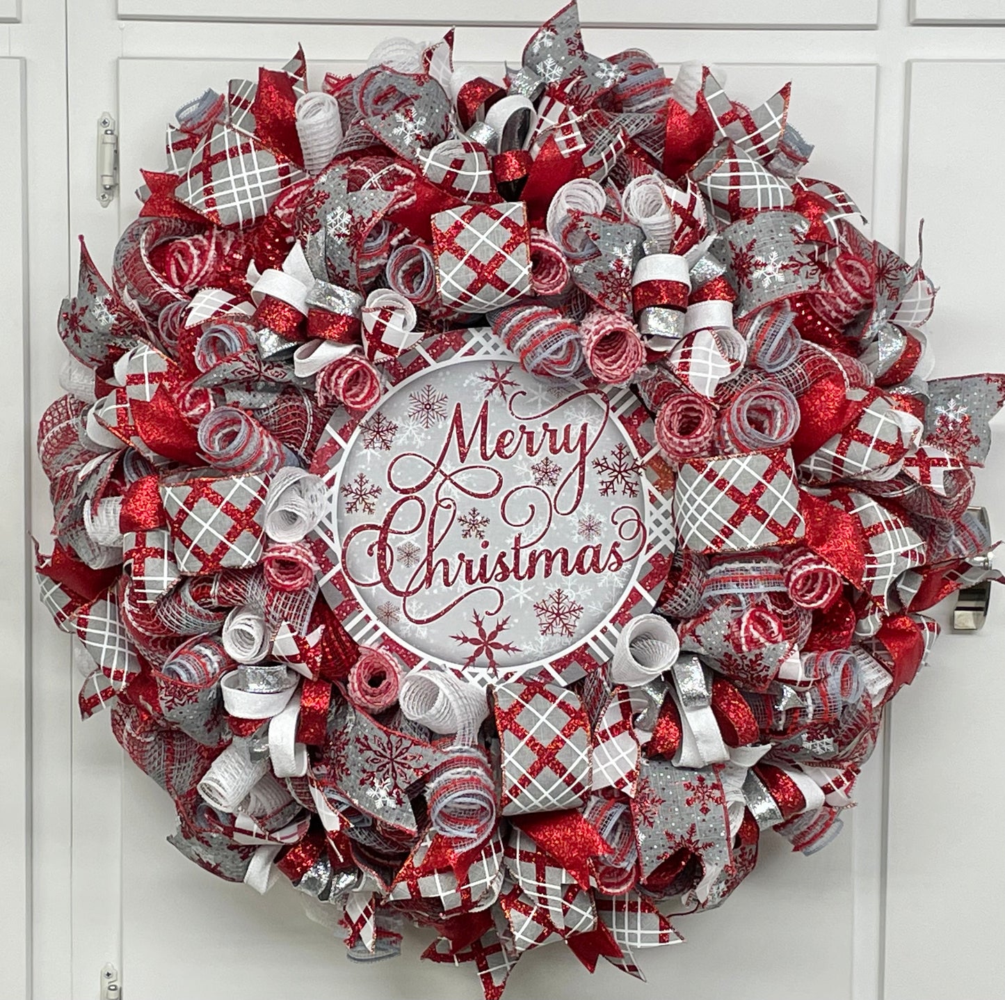Holiday Wreath Sign * Merry Christmas Red and Grey * Round * Lightweight Metal