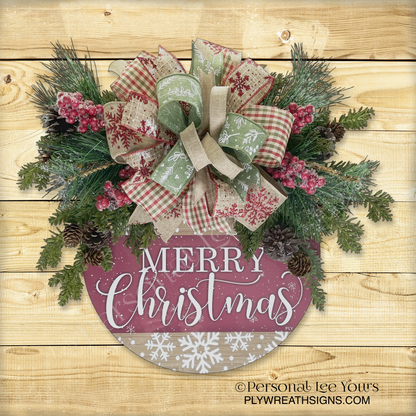 Farmhouse Merry Christmas Door Hanger – Lightweight & Ready to Hang